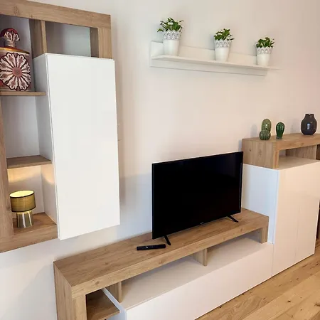 Apartment Maredore *