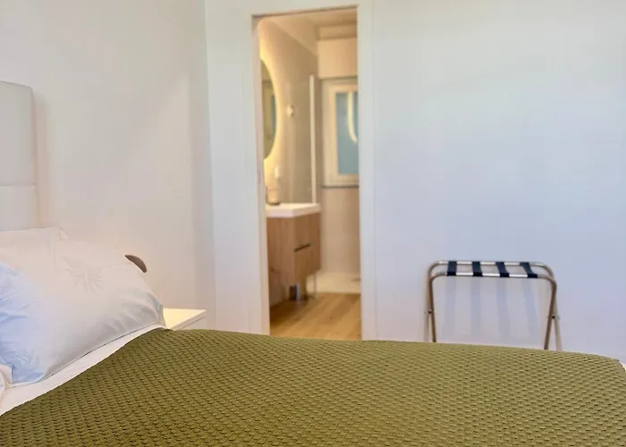 Maredore Apartment *