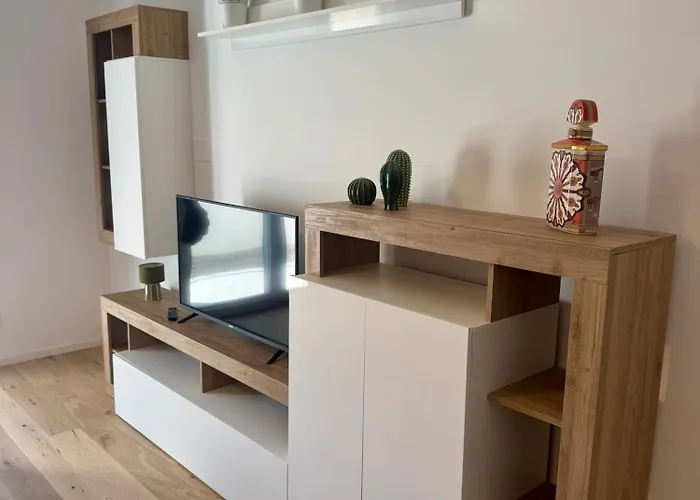 Maredore Apartment *